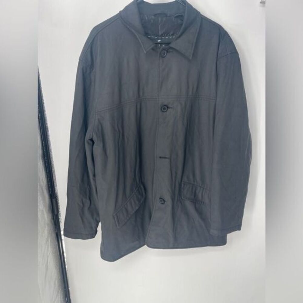 Nicole miller men's coat size‎ large black some flaws one button